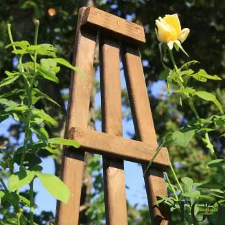 Hortus Pyramidengrill aus Kastanie für den Außenbereich, Holz, 60 x 150 cm, 2 Stück